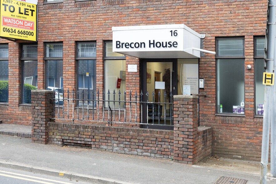 16-16A Albion Pl, Maidstone to rent - Building Photo - Image 3 of 4