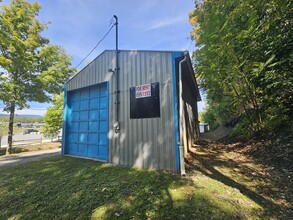 126 Milk Shake Aly aly, Duncansville, PA for rent Building Photo- Image 2 of 5