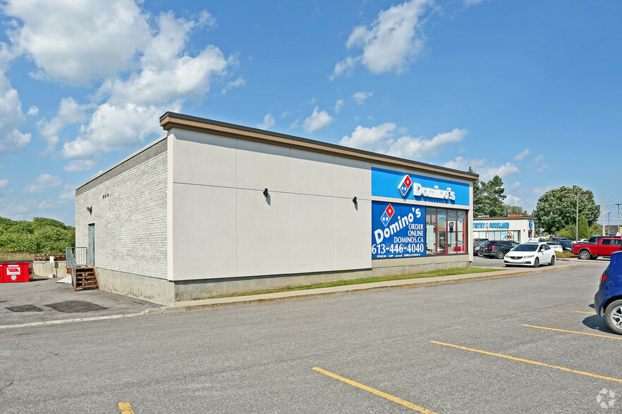 2768 Laurier St, Clarence-Rockland, ON for rent - Building Photo - Image 3 of 3