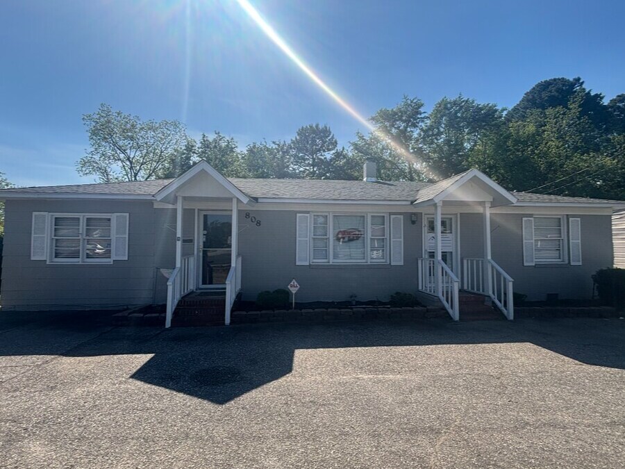 808 Hope Mills Rd, Fayetteville, NC for sale Building Photo- Image 1 of 1