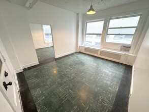 453 S Spring St, Los Angeles, CA for rent Building Photo- Image 2 of 5