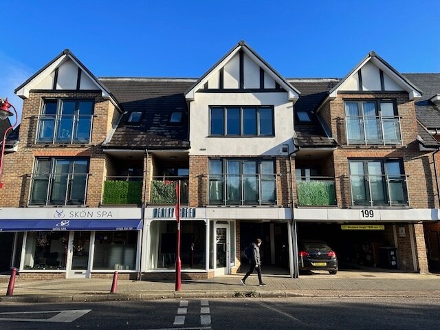 199 Watling St, Radlett for sale Primary Photo- Image 1 of 1