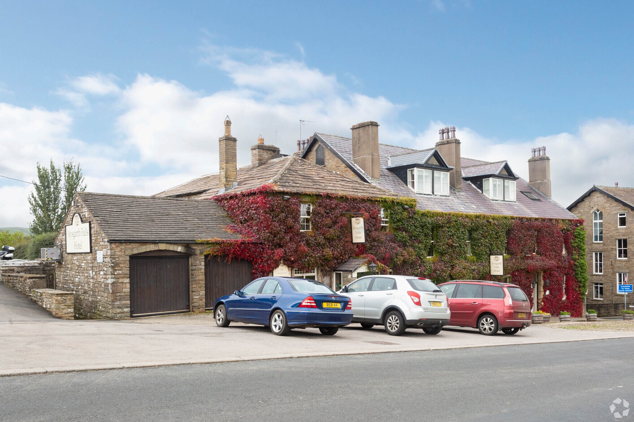 Aysgarth Falls, Leyburn for sale Primary Photo- Image 1 of 1