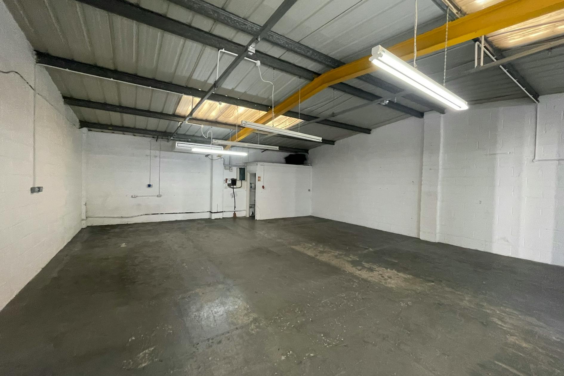 11-16 Moorhurst Rd, St Leonards On Sea to rent Interior Photo- Image 1 of 3