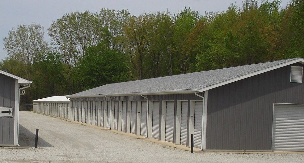 13005 3rd Rd, Plymouth, IN for sale - Primary Photo - Image 1 of 1