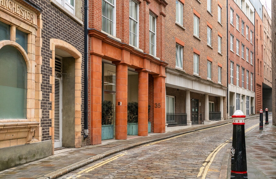 35-37 Cock Ln, London to rent - Building Photo - Image 2 of 4