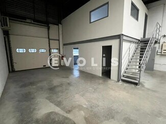 More details for Office, Light Industrial to Rent