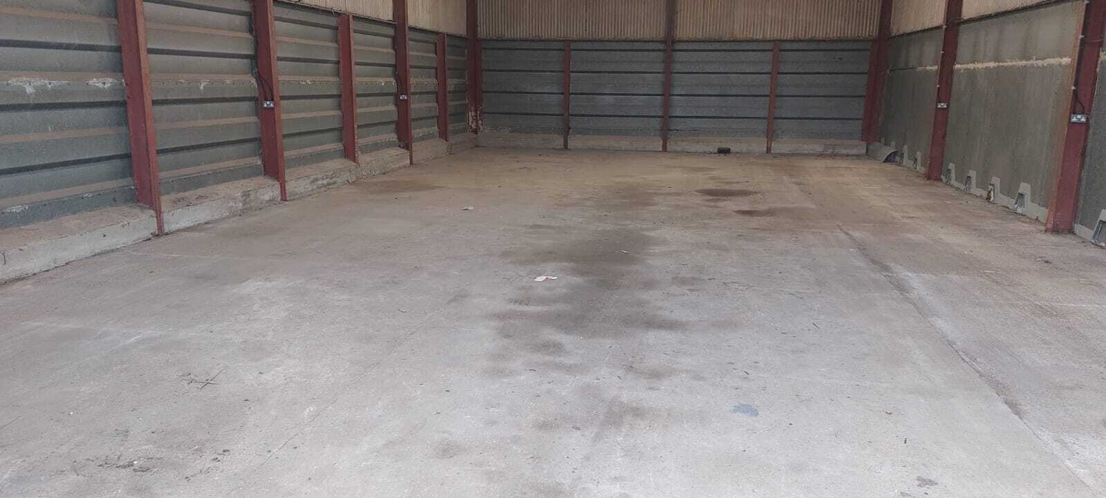 Dalton Ln, Hull to rent Building Photo- Image 1 of 2