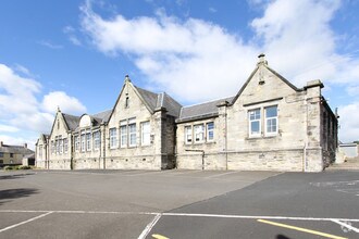 Main St, Lochgelly for rent Primary Photo- Image 1 of 4