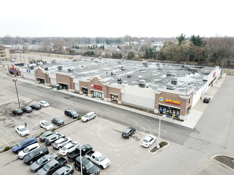 24399-24411 Michigan Ave, Dearborn, MI for rent - Building Photo - Image 1 of 9