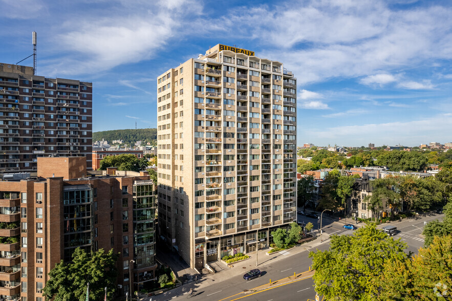 1010-1030 Rue Cherrier, Montréal, QC for rent - Primary Photo - Image 1 of 3