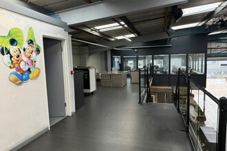 Tower Ln, Eastleigh to rent Interior Photo- Image 2 of 5