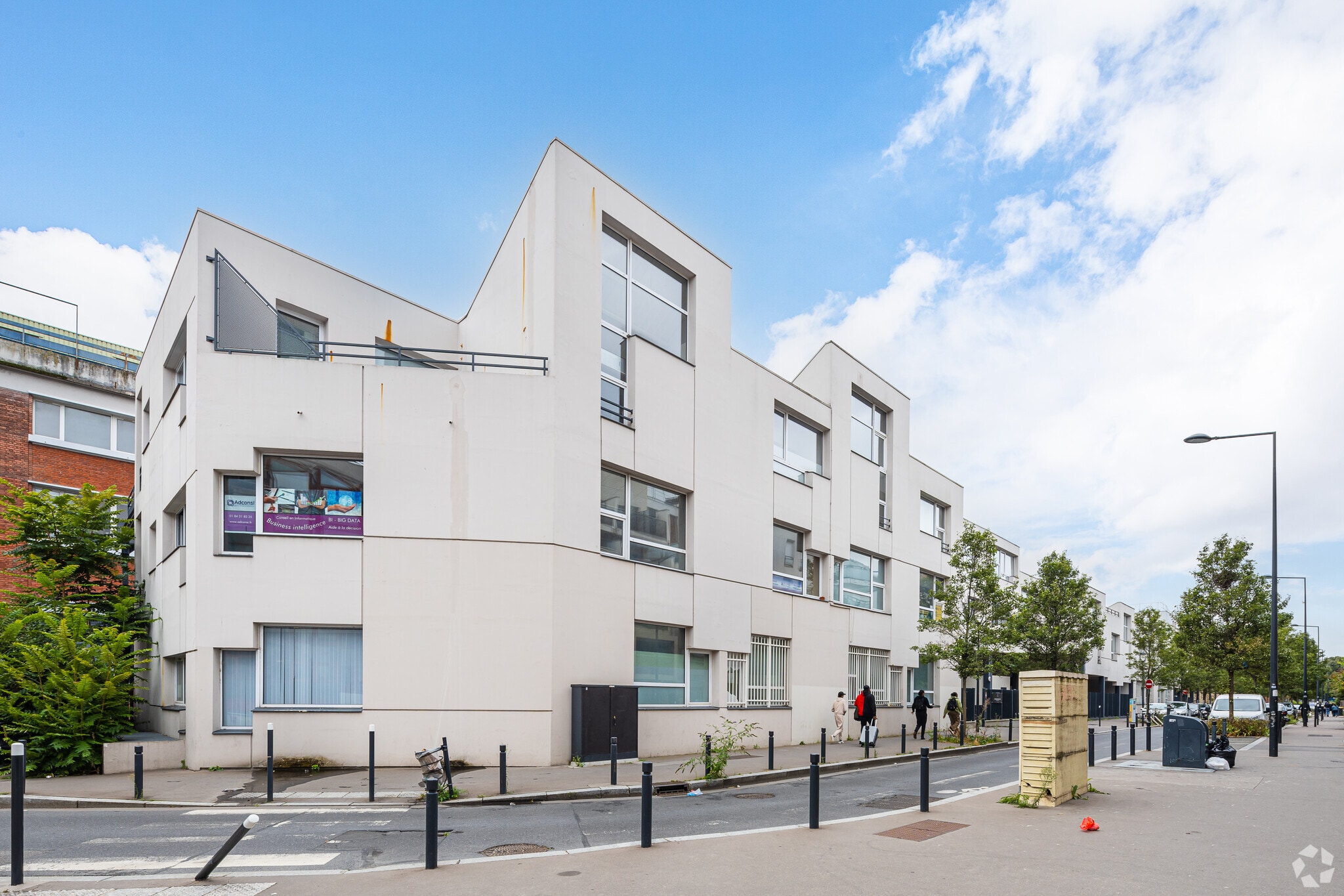 10 Rue Des Blés, Saint-Denis to rent Primary Photo- Image 1 of 6