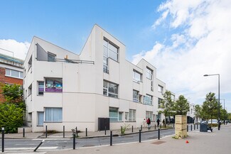 More details for 10 Rue Des Blés, Saint-Denis - Office to Rent