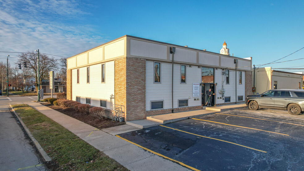 66 W High St, London, OH for sale - Building Photo - Image 1 of 15