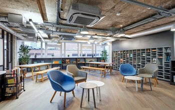 77 Renfrew St, Glasgow to rent Interior Photo- Image 1 of 14