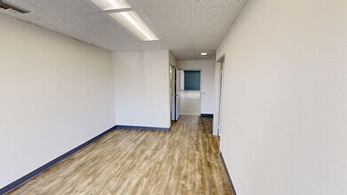 2730 S Harbor Blvd, Santa Ana, CA for rent Building Photo- Image 1 of 12