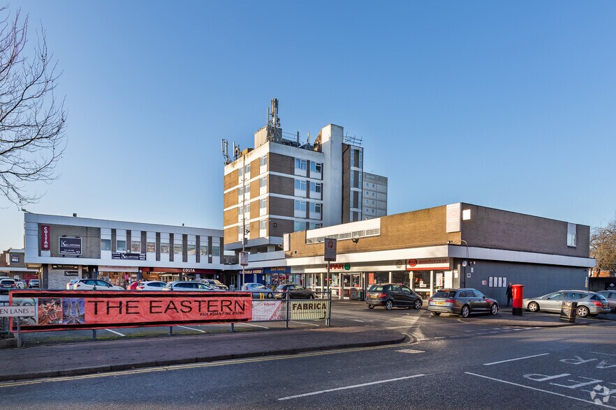 Birmingham Rd, Sutton Coldfield for rent - Primary Photo - Image 1 of 6