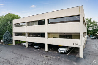 720 E Palisades Ave, Englewood Cliffs, NJ for rent Building Photo- Image 1 of 8