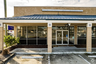 2201 E Fowler Ave, Tampa, FL for rent Building Photo- Image 1 of 1