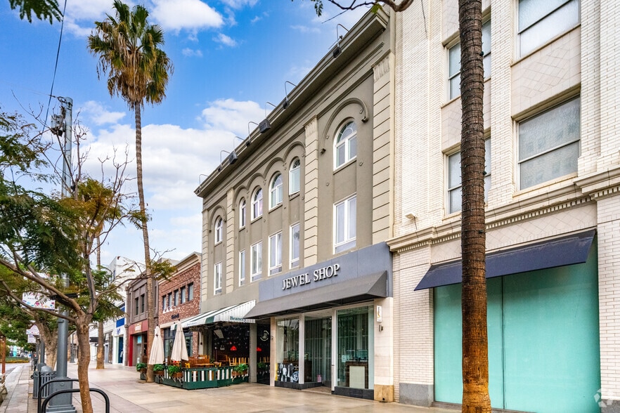 1351-1353 3rd Street Promenade, Santa Monica, CA to rent - Primary Photo - Image 1 of 25