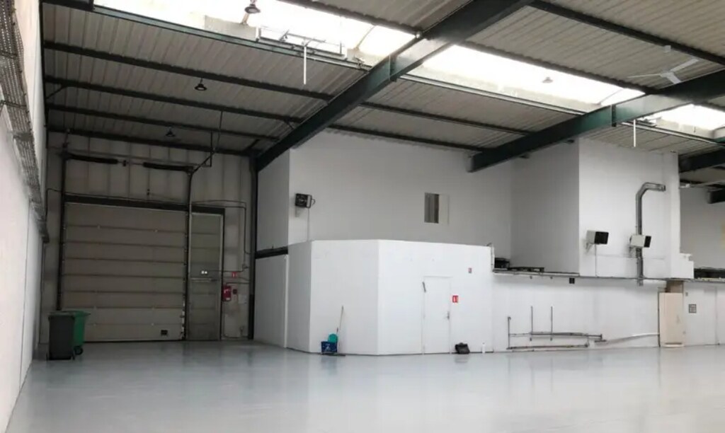 Industrial in Villepinte to rent Interior Photo- Image 1 of 13