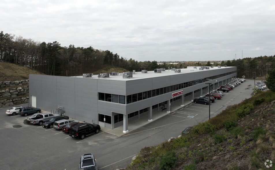 100 Armstrong Rd, Plymouth 02360 UK