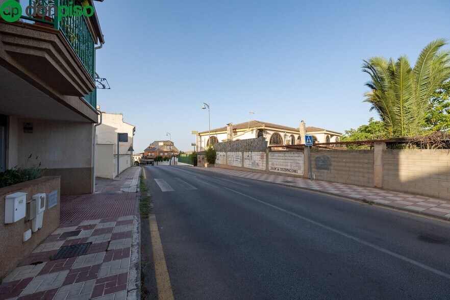 la Torrecilla, 25, Güevéjar, Granada for sale - Building Photo - Image 2 of 50
