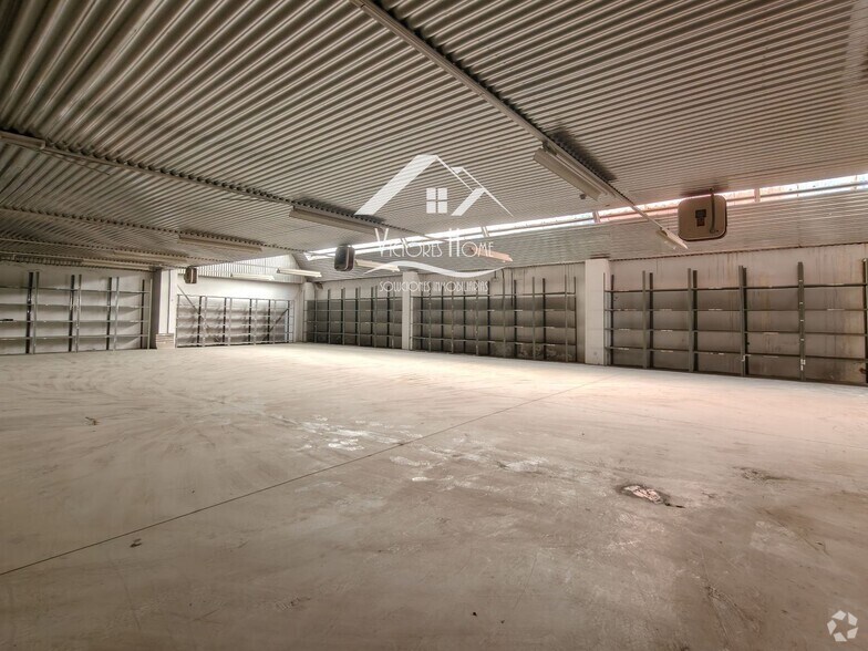 Industrial in Madrid, Madrid to rent - Interior Photo - Image 1 of 1