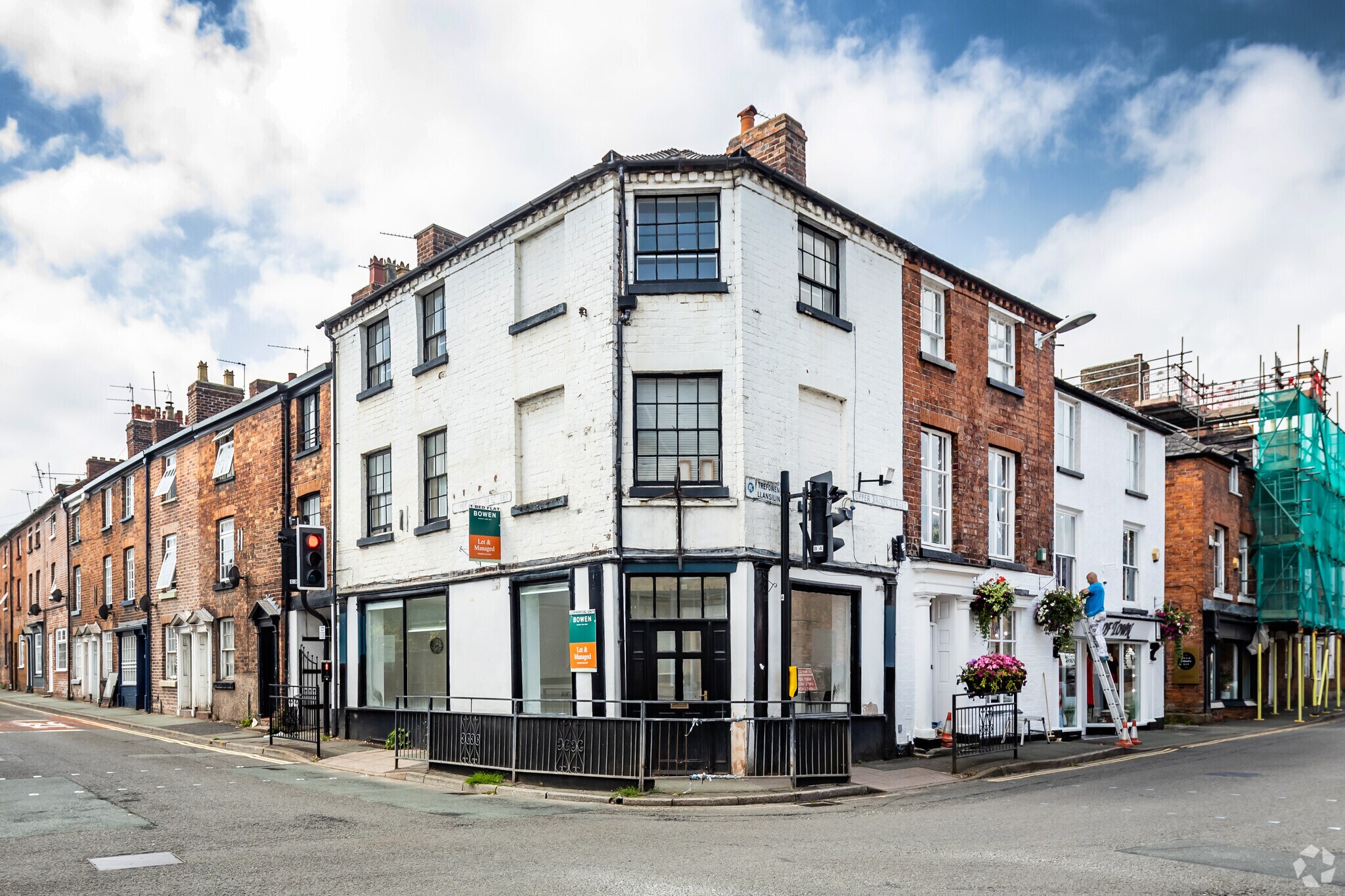 2A Upper Church St, Oswestry for sale Primary Photo- Image 1 of 1