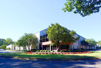 More details for 300-344 McLaws Cir, Williamsburg, VA - Office, Industrial for Rent