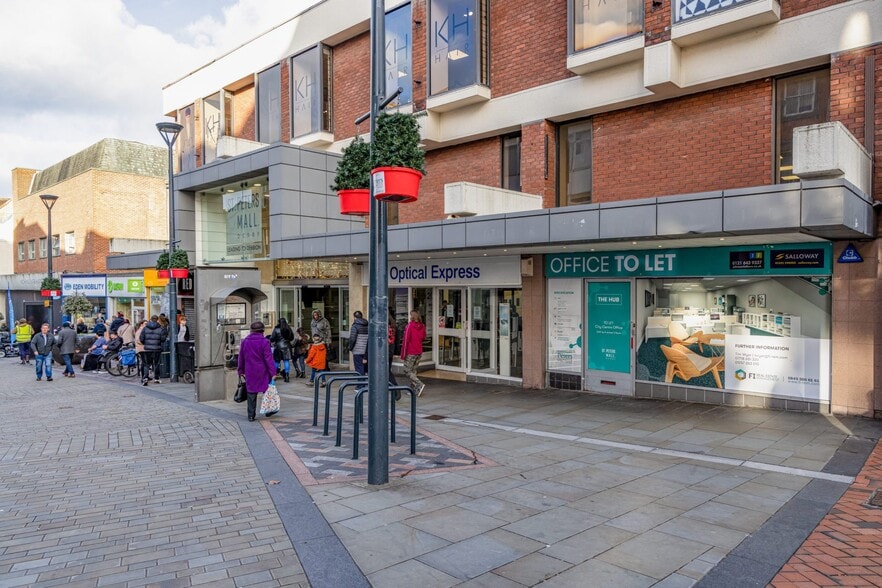 81 St. Peters St, Derby to rent - Building Photo - Image 3 of 4