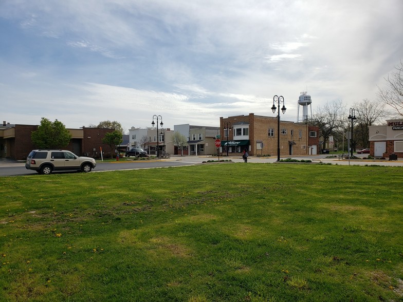 1035 Main St, Union Grove, WI for sale - Primary Photo - Image 1 of 1