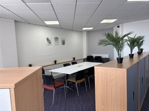 Market Street, Huddersfield to rent Interior Photo- Image 2 of 8