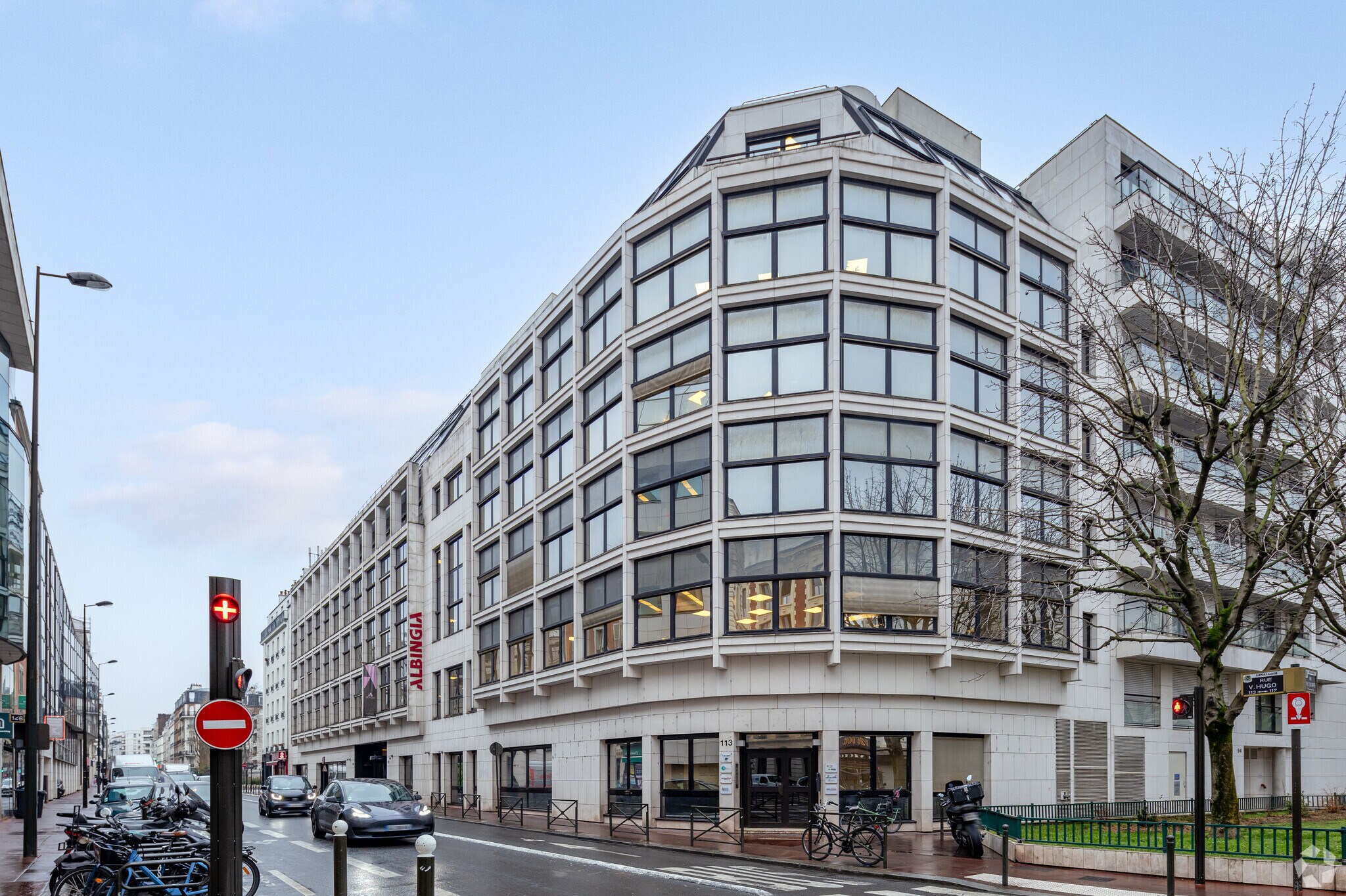 107-113 Rue Victor Hugo, Levallois-Perret to rent Building Photo- Image 1 of 10