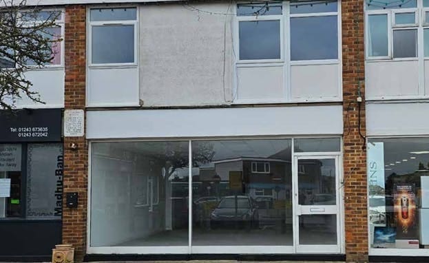 6 New Parade, East Wittering to rent Building Photo- Image 1 of 8