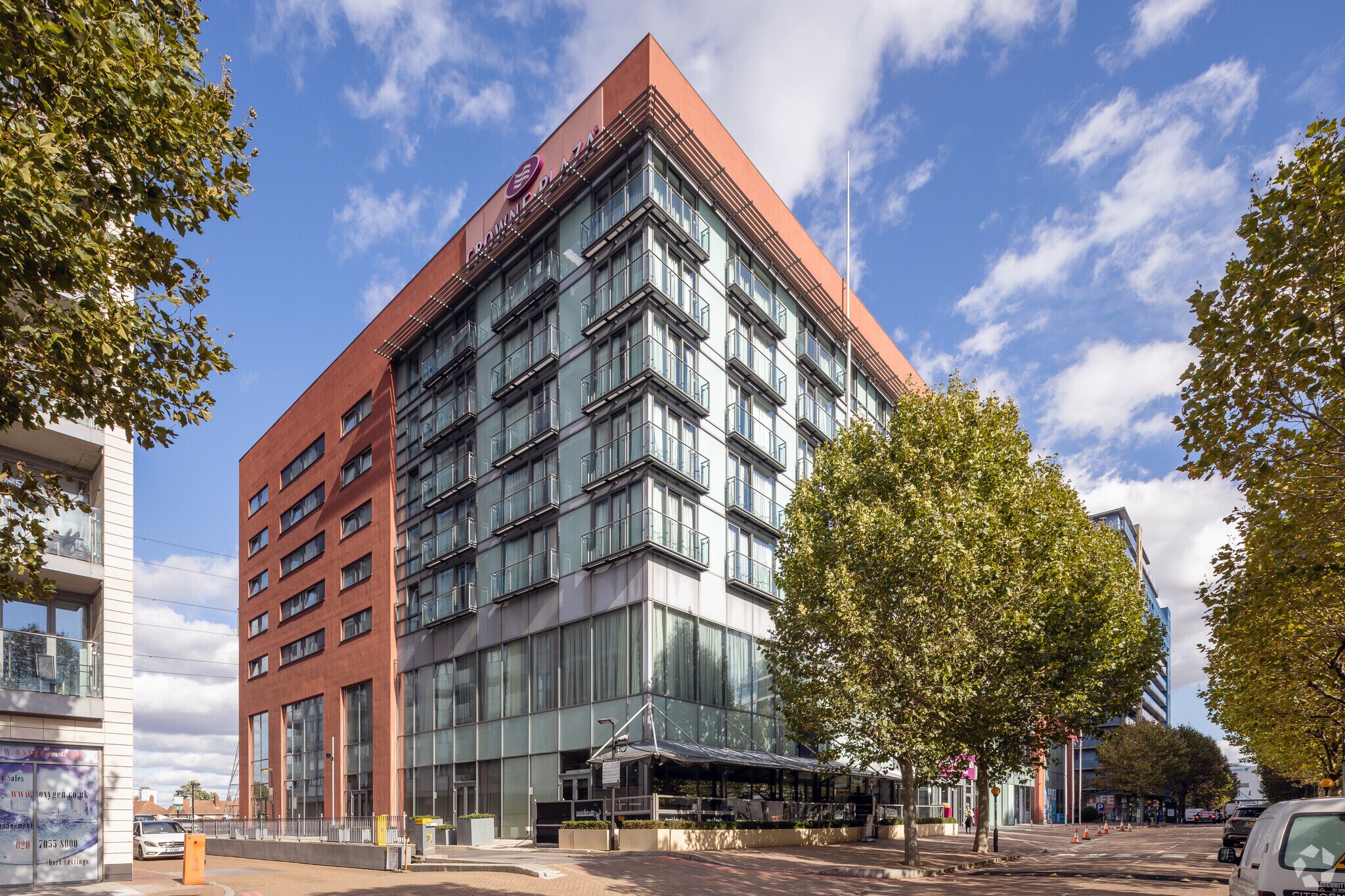 Western Gtwy, London for sale Primary Photo- Image 1 of 1