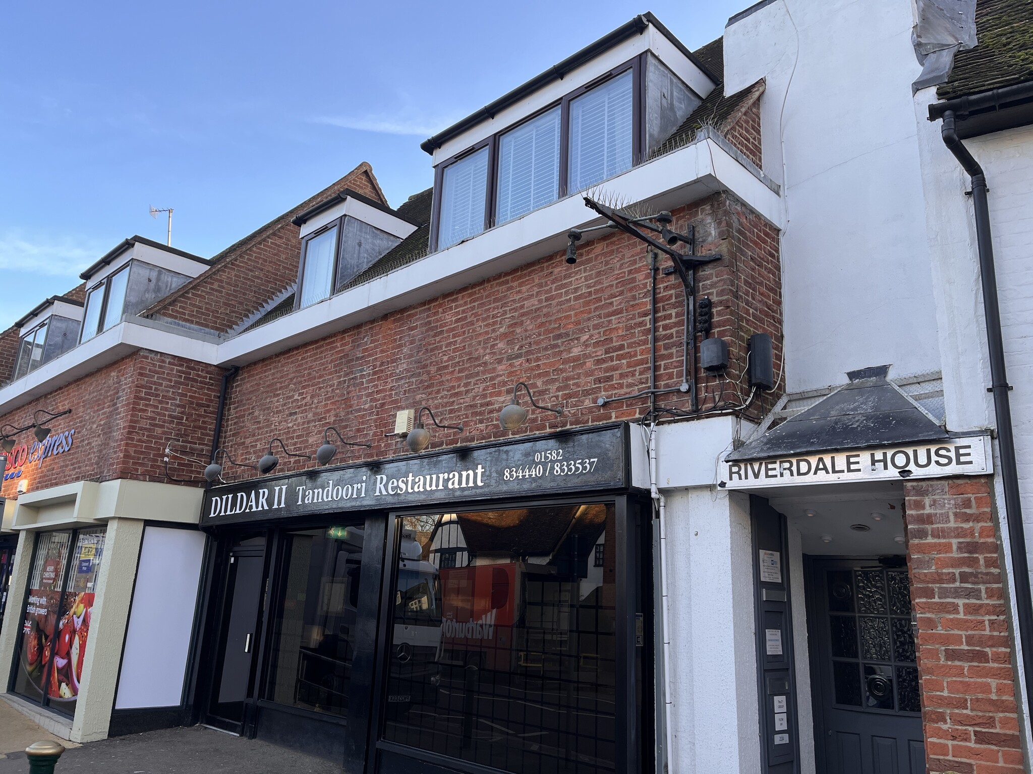 19-21 High St, Wheathampstead to rent Building Photo- Image 1 of 5