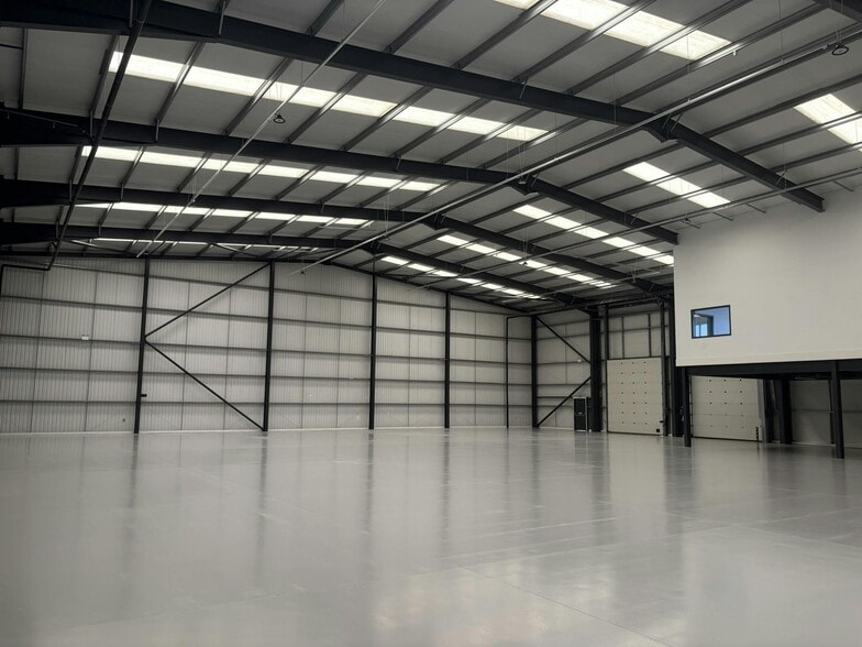 Ordnance Rd, Chorley to rent - Building Photo - Image 3 of 8