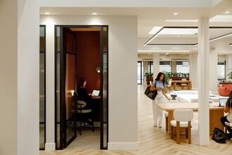 24 Eversholt St, London to rent Interior Photo- Image 2 of 7