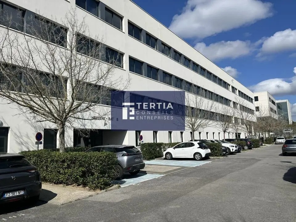 Office in Montpellier to rent Building Photo- Image 1 of 9