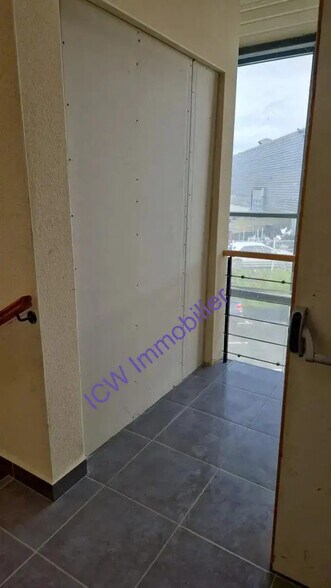 15 Avenue De La Foulée, Nanteuil-lès-Meaux to rent - Building Photo - Image 3 of 6