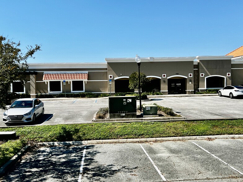 1121 N Central Ave, Kissimmee, FL for sale - Building Photo - Image 2 of 5