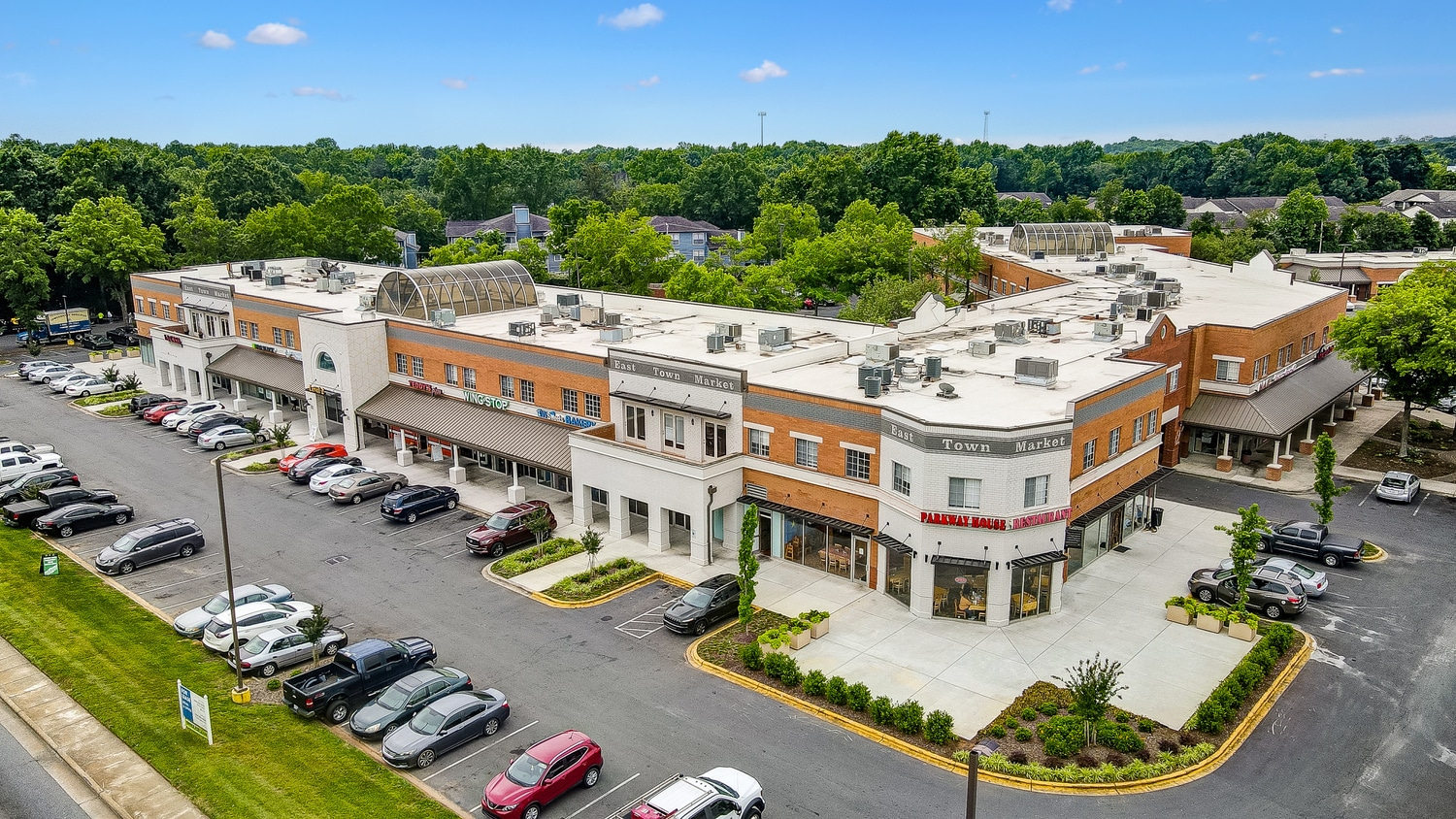 5820 E WT Harris Blvd, Charlotte, NC to rent Building Photo- Image 1 of 13