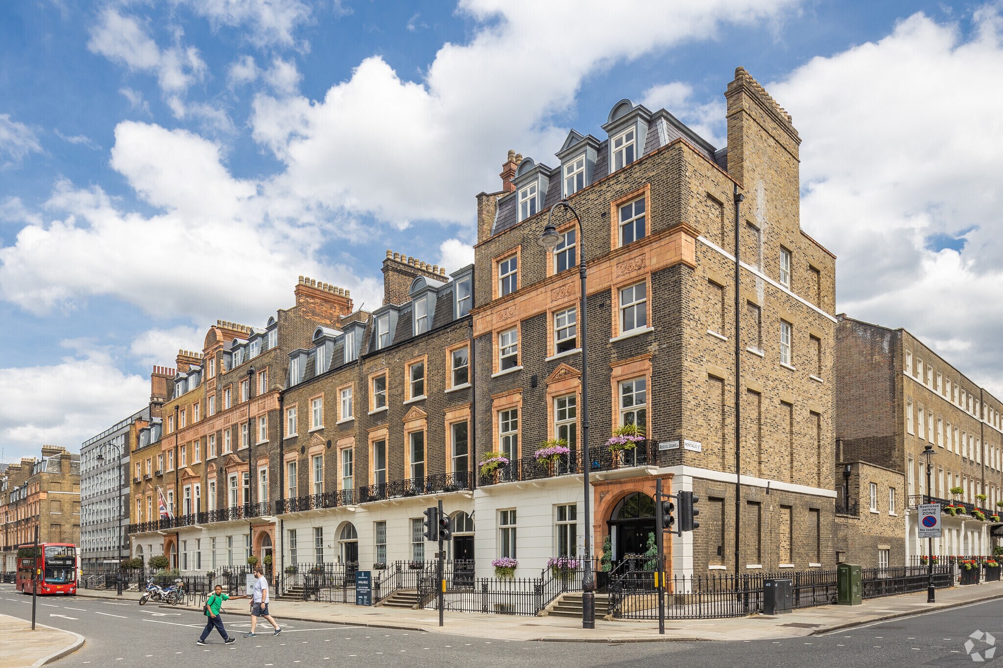 44 Russell Sq, London to rent Primary Photo- Image 1 of 4