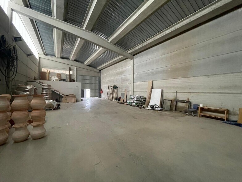 Calle Guillermo Marconi, 1, Cáceres, Cáceres to rent - Building Photo - Image 2 of 10