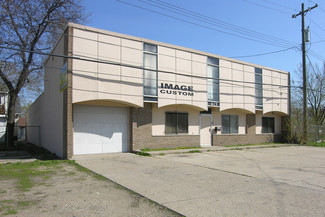 More details for 417 E Eight Mile Rd, Hazel Park, MI - Industrial for Sale