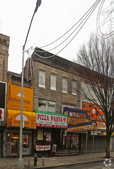 1661 Pitkin Ave, Brooklyn, NY for sale - Primary Photo - Image 1 of 1