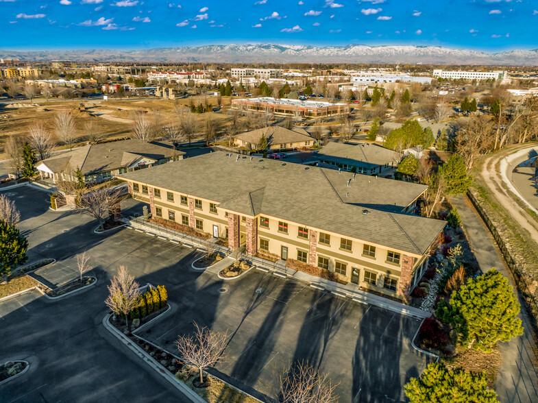 3023 E Copper Point Dr, Meridian, ID for sale - Building Photo - Image 1 of 1