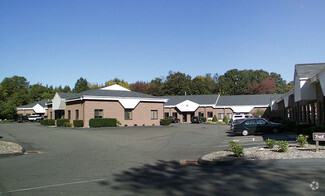 More details for 130 Fort Path Rd, Madison, CT - Light Industrial for Rent